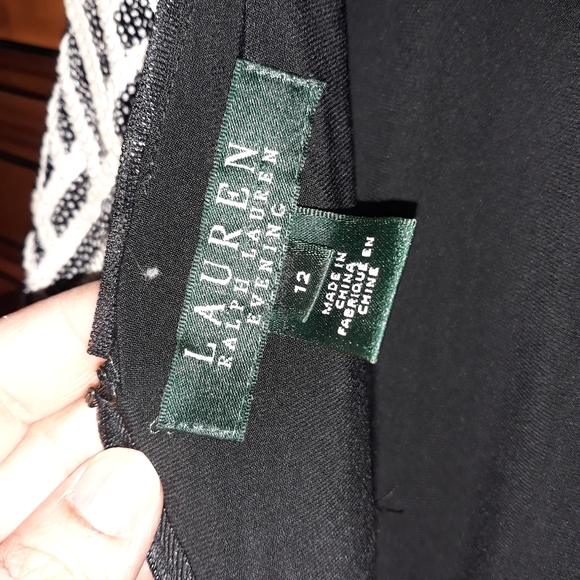 Gown - Picture 12 of 15